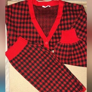 Women’s skirt and cardigan set